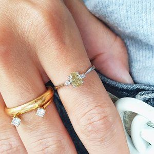 Three-Stone Diamond Engagement Ring Fancy Brownish Yellow Oval 0.78 TCW 14K Gold